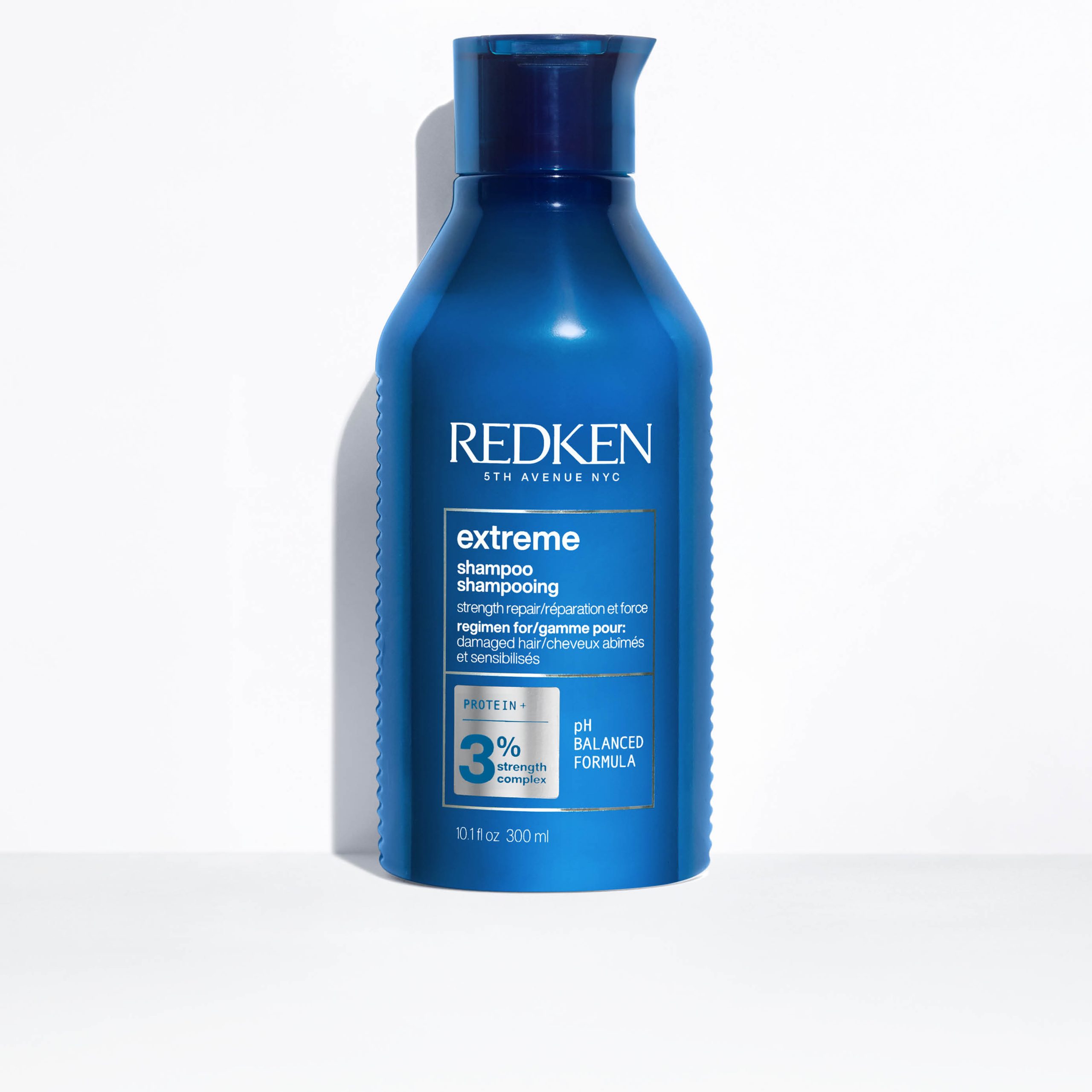 884486014023ExtremeShampoo-scaled-1-1.jpg REDKEN EXTREME STRENGTHENING SHAMPOO 300 ML - Image 1